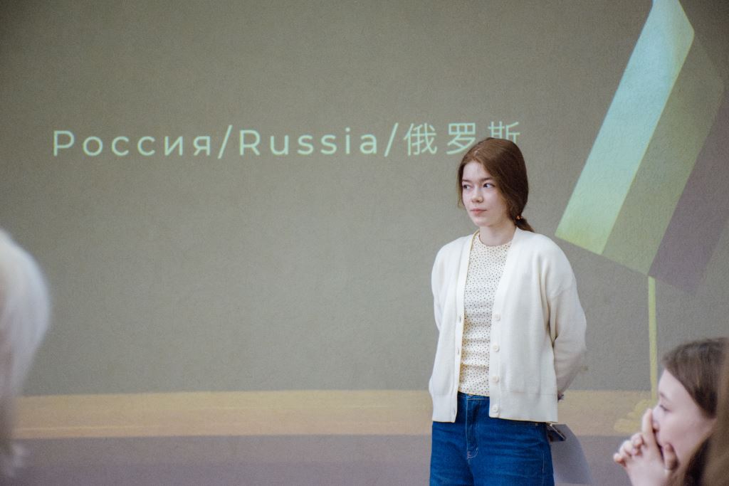 DSC 01056519 29