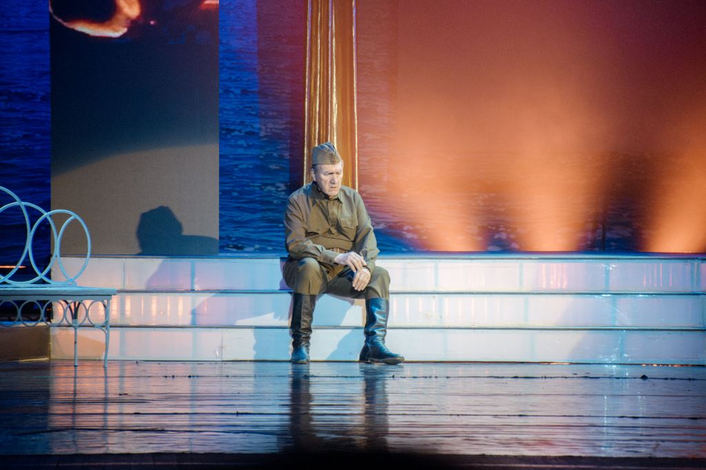 DSC 020225 17